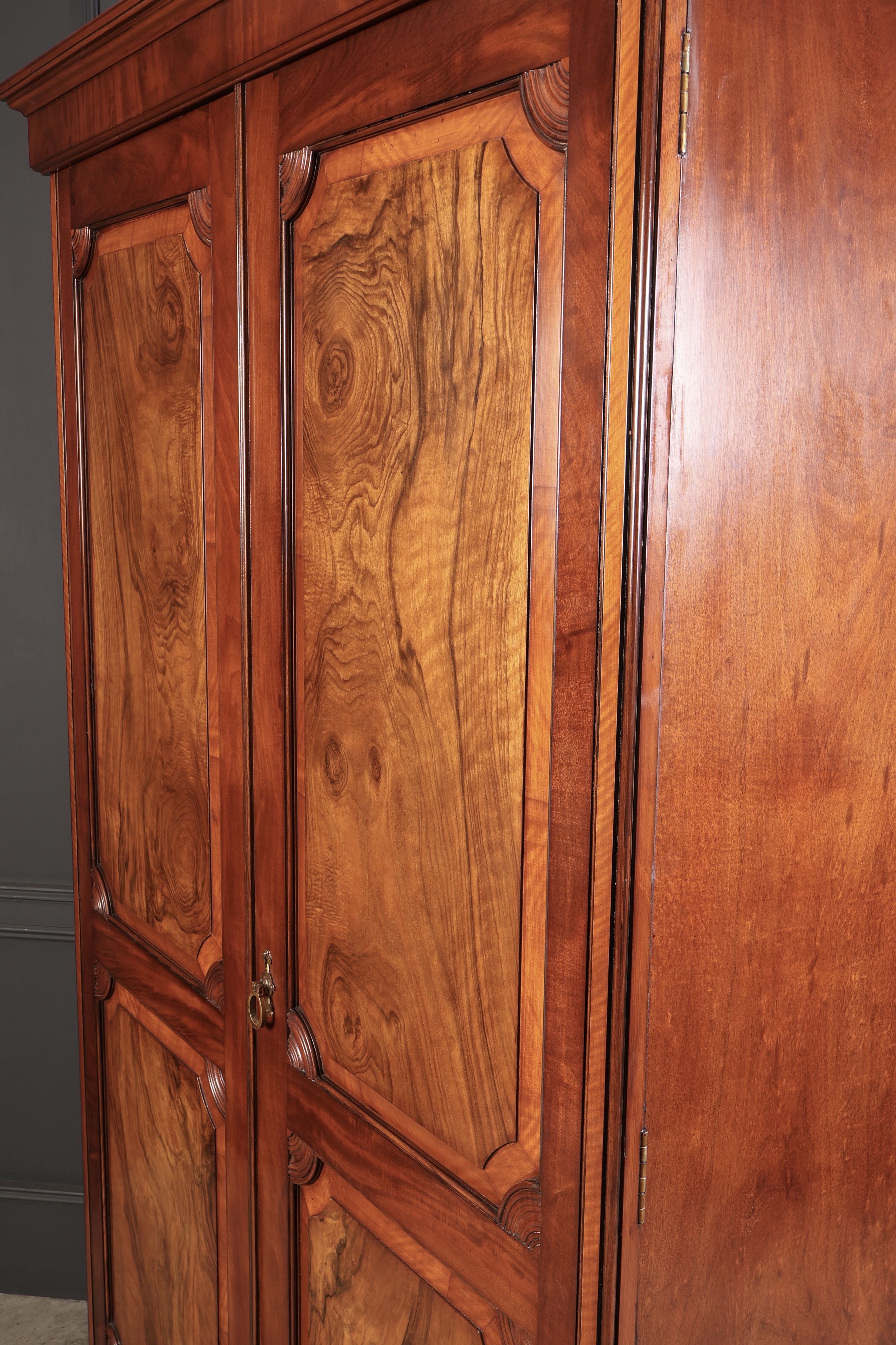 Victorian Mahogany & Walnut Wardrobe antique wardrobes Antique Furniture 10